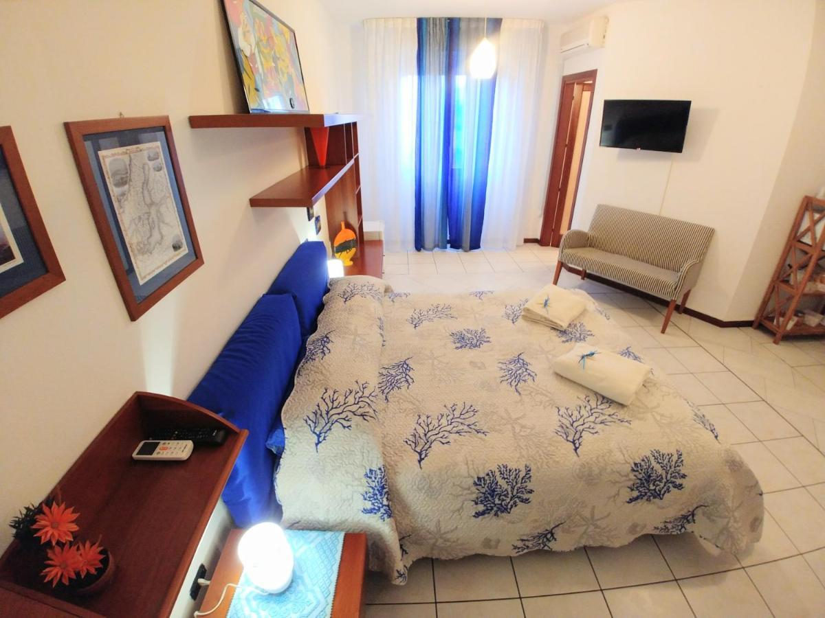 1 2 3 Stella Bed & Breakfast Алгеро Екстериор снимка