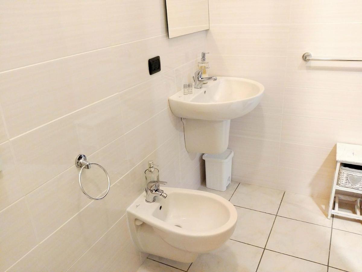1 2 3 Stella Bed & Breakfast Алгеро Екстериор снимка